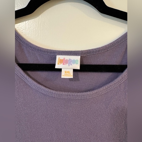 LuLaRoe purple T shirt size 3XL oversized and long - Picture 2 of 4